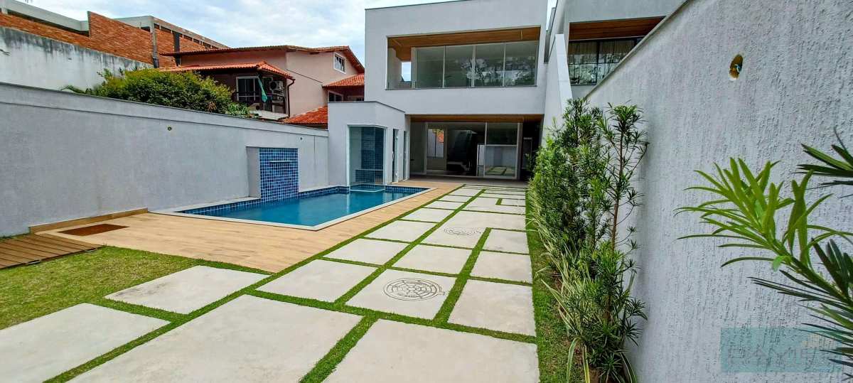 CASA - CONDOMINIO INTERLAGOS DE ITAUNA - BARRA DA TIJUCA - Davies Indica Imóveis